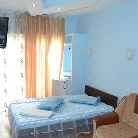 Vila Denisa Ефоріє-Норд Екстер'єр фото